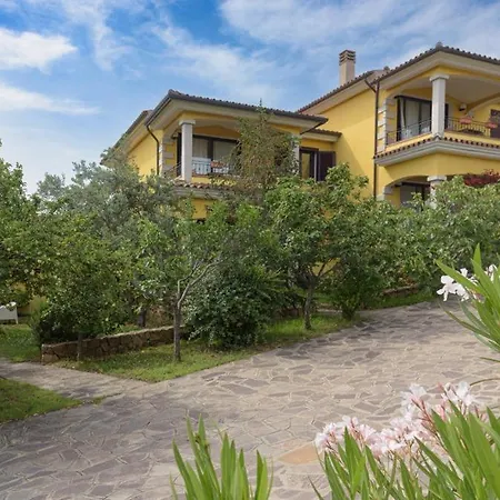 Agrifoglio 몬테 페트로수